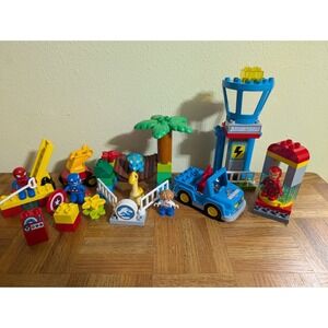 Lego Duplo Jurassic World Gentle Giants  10879 10880 10921 Super Heroes Lab Lot